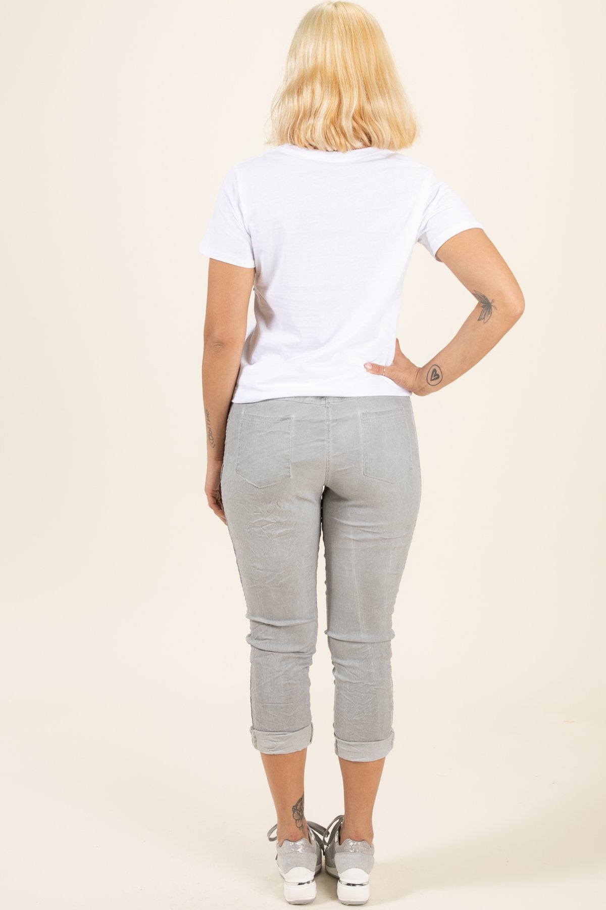 Lounge All Day Capri Pants- Made in Italy - YuppyCollections