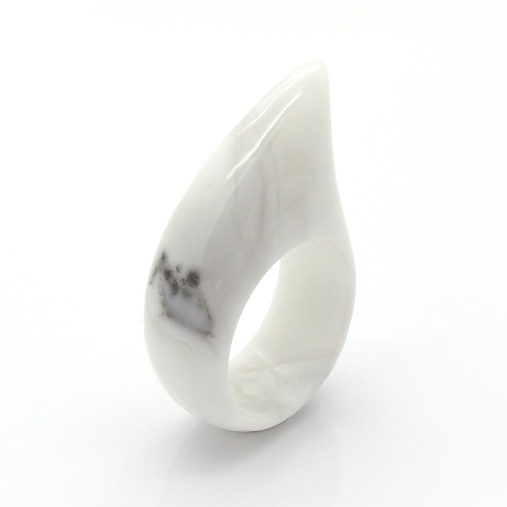 Shark Ring - White Fossil stone - YuppyCollections