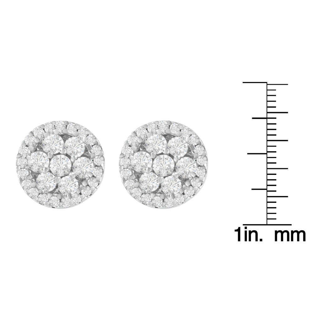 14k White Gold 1ct TDW Floral Cluster Diamond Stud Earrings (H-I, I1-I2) - YuppyCollections