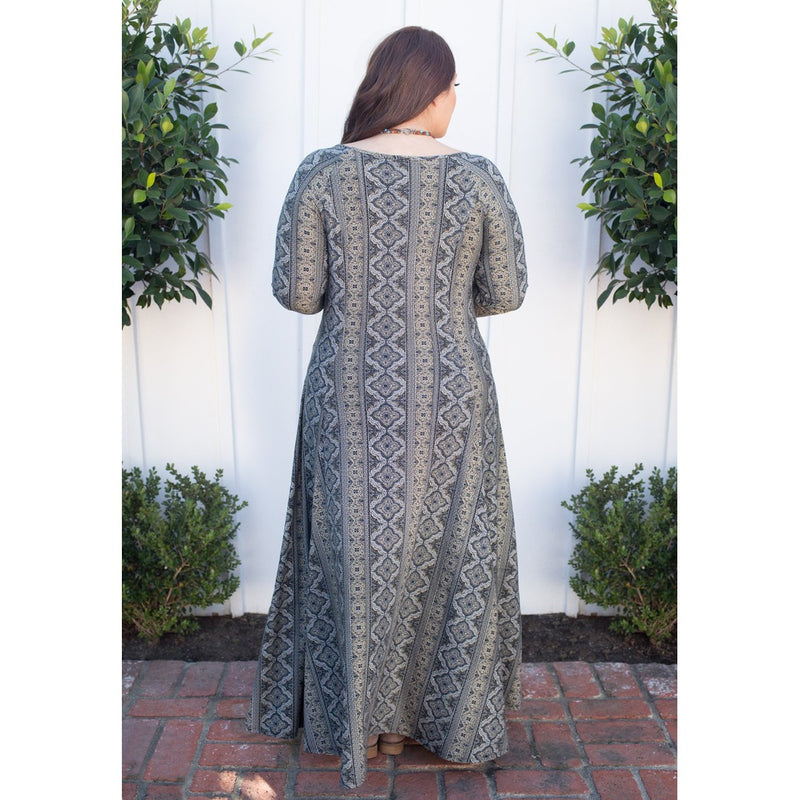 Daphne Maxi Dress - YuppyCollections