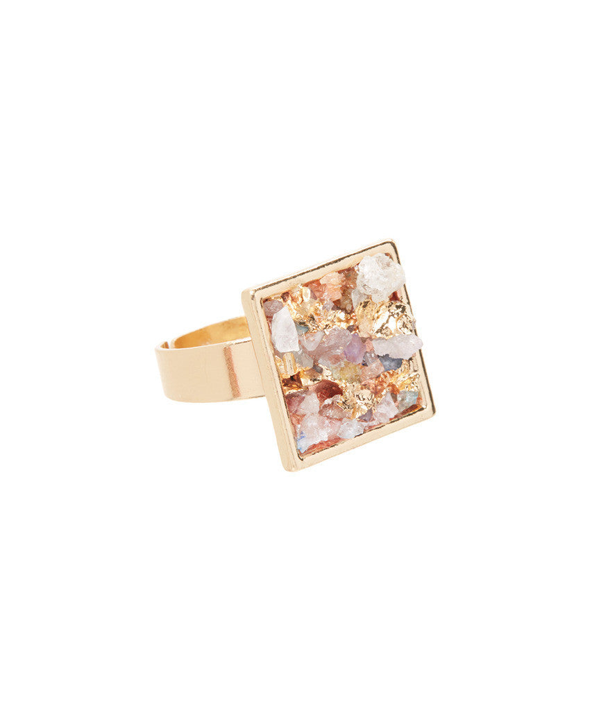 Crushed Stone Square Statement Ring - YuppyCollections