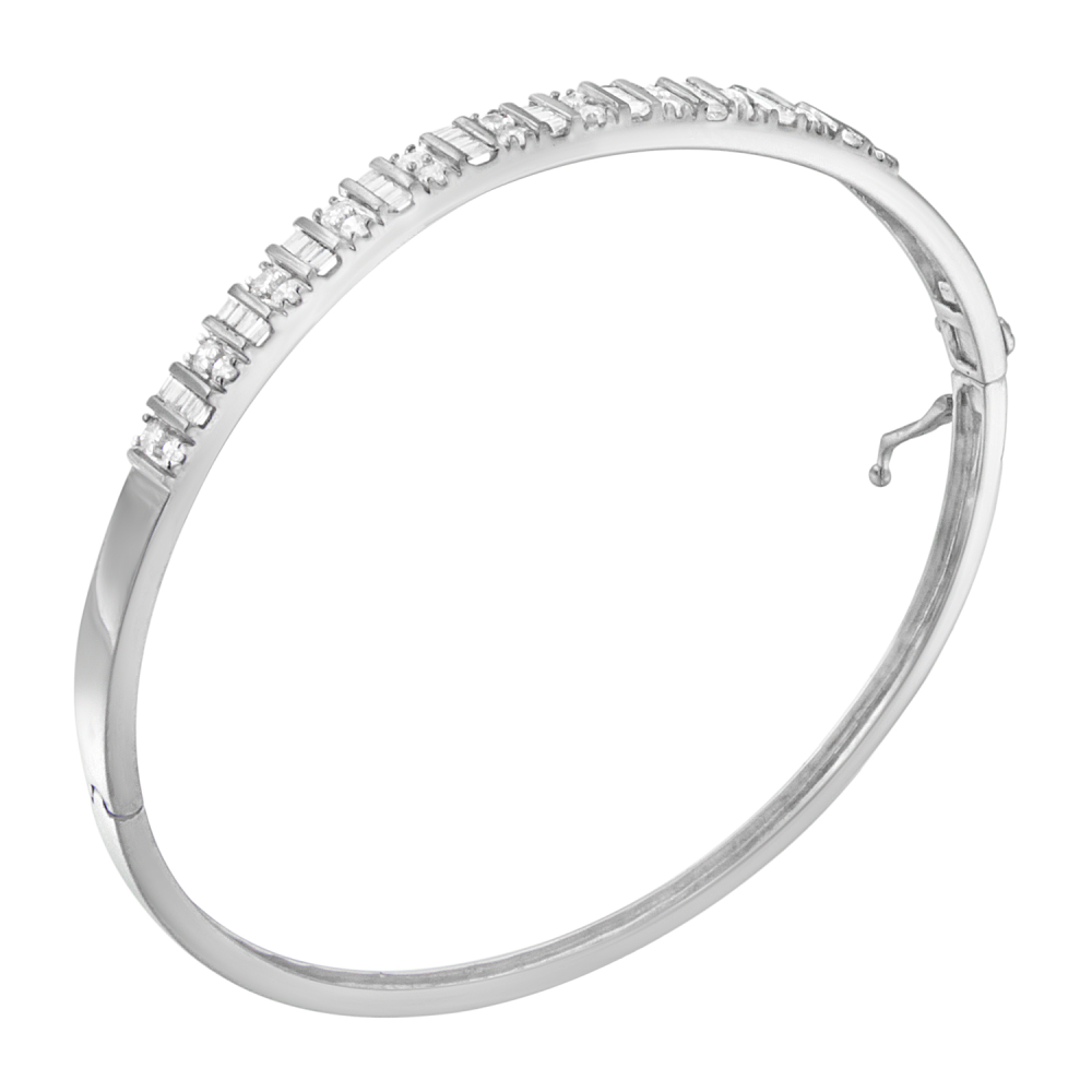 14K. White Gold 1.20ct. TDW Baguette and Round-cut Diamonds Bangle (H-I,I1-I2) - YuppyCollections