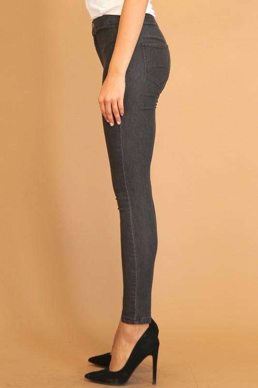 Skinny pants - YuppyCollections