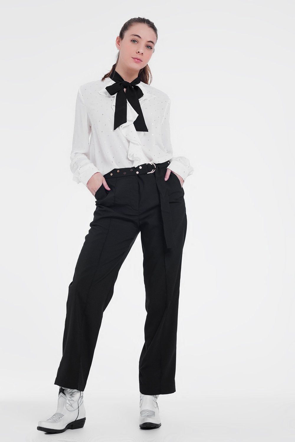 Black Pants With Wide Legs and Low Hem - YuppyCollections