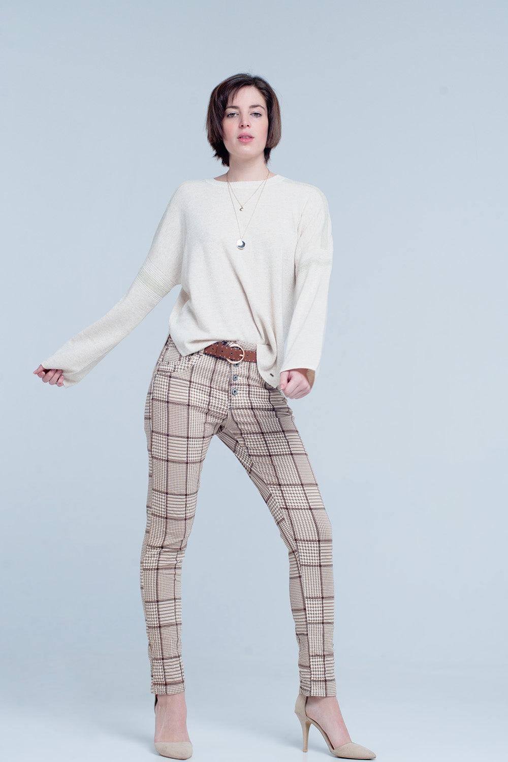 pants in beige check with button - YuppyCollections