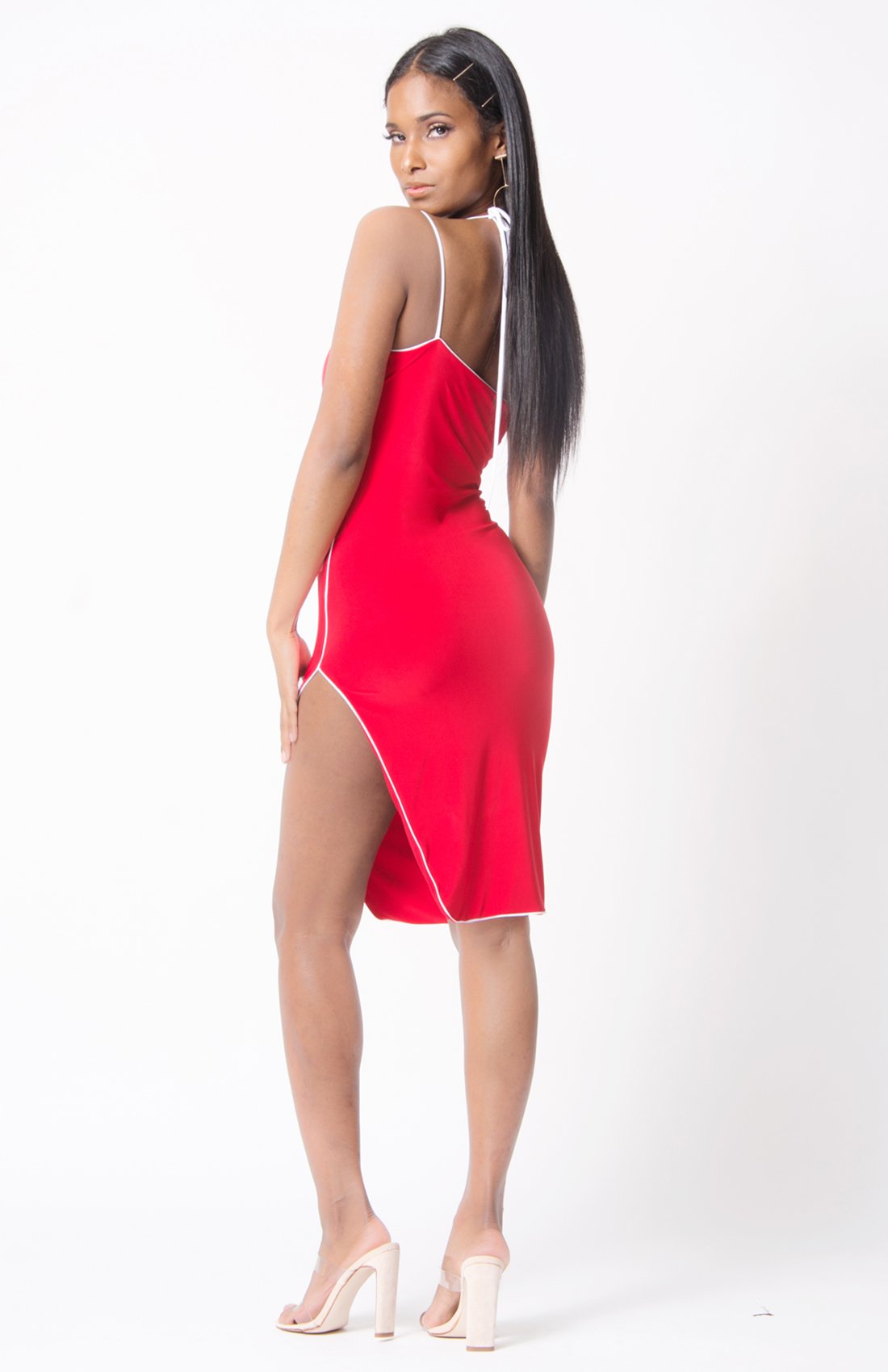 Side Slit Sleeveless Bodycon Dress - YuppyCollections