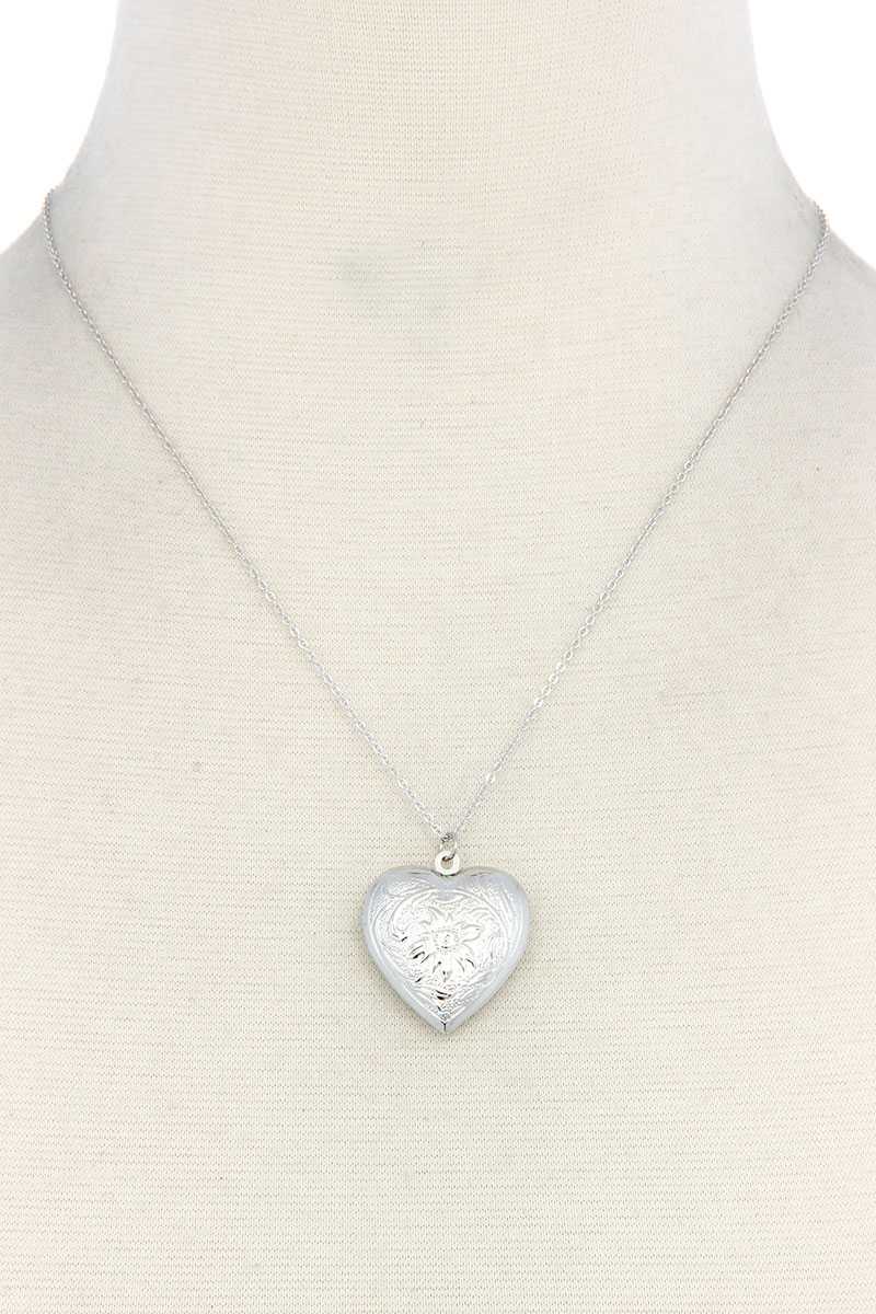 Heart Shape Locket Metal Necklace - YuppyCollections