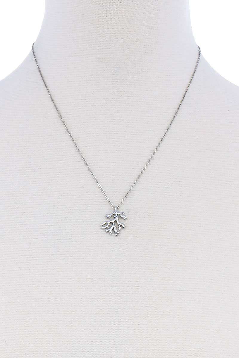 Cute Coral Leaf Pendant Necklace - YuppyCollections