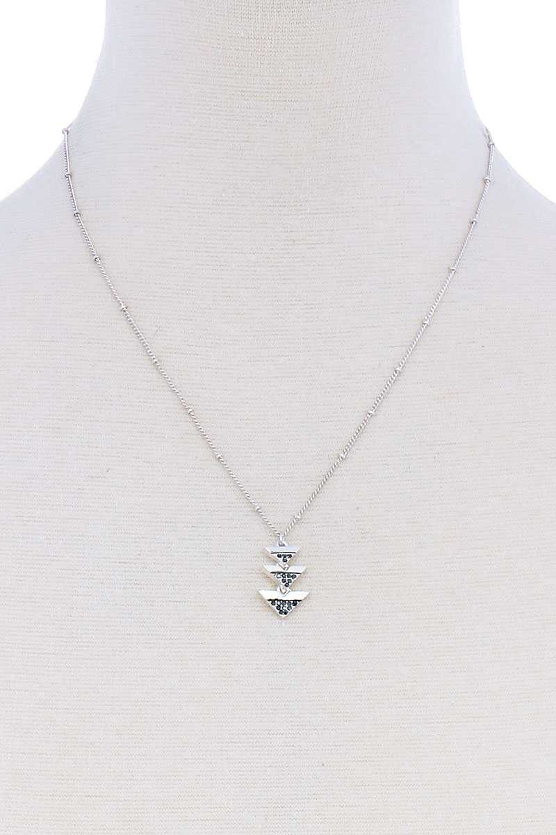 Cute Triple Triangle Pendant Necklace - YuppyCollections