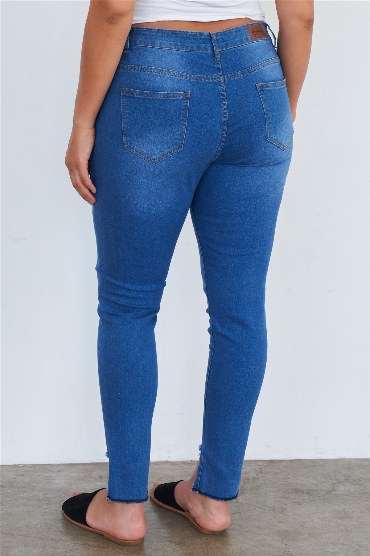 Plus Size Medium Blue Ripped Pants - YuppyCollections