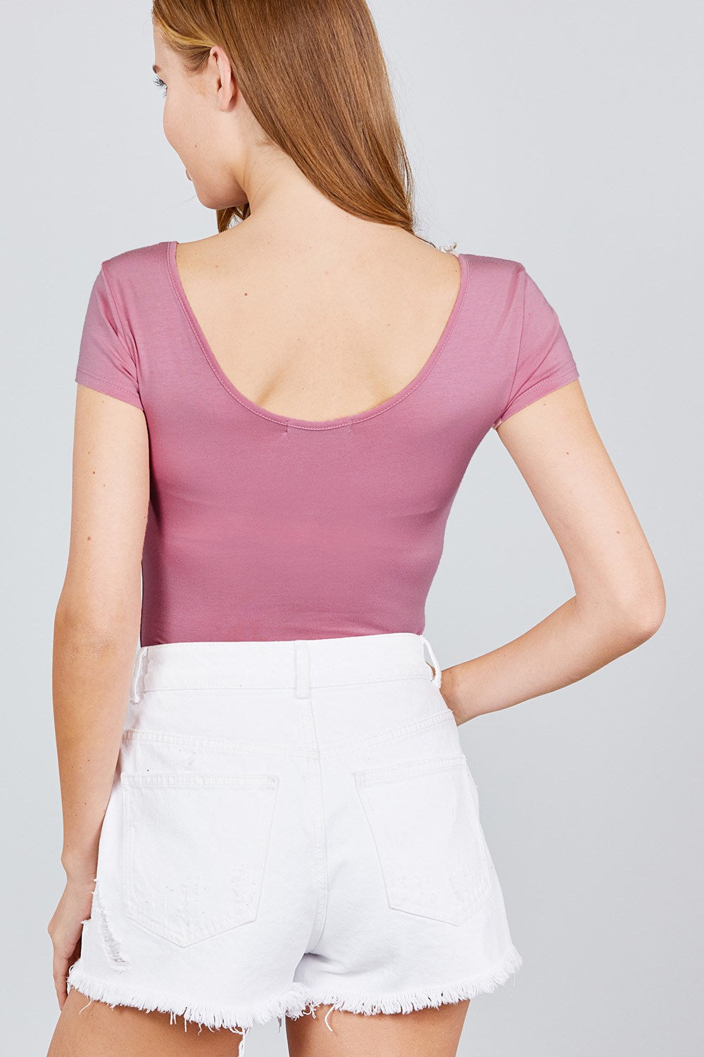 Solid Short Sleeve Scoop Neck Bodysuit - YuppyCollections