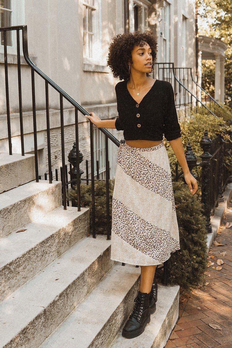 A Floral-print Woven Midi Skirt - YuppyCollections