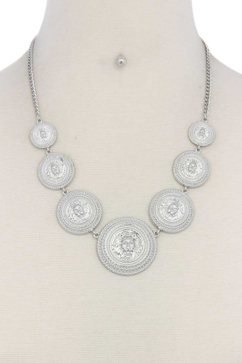 Lion Head Circle Linked Necklace - YuppyCollections