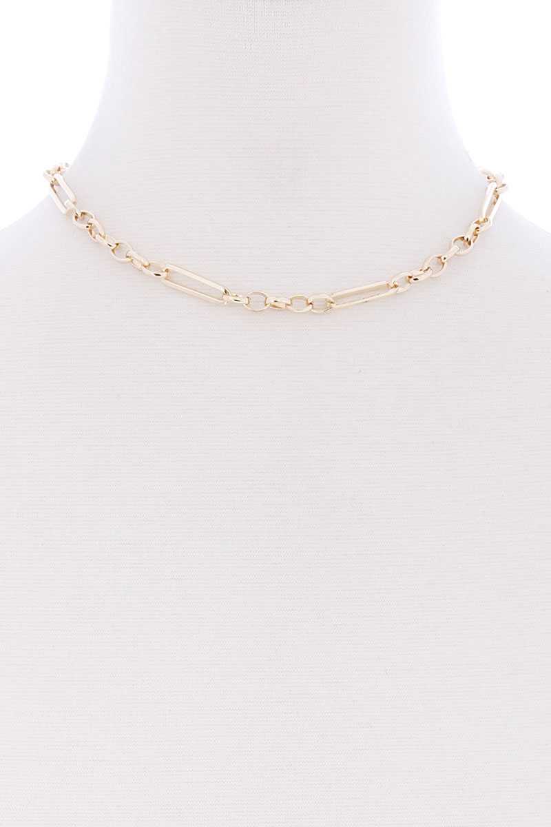 Metal Single Chain Short Necklace - YuppyCollections