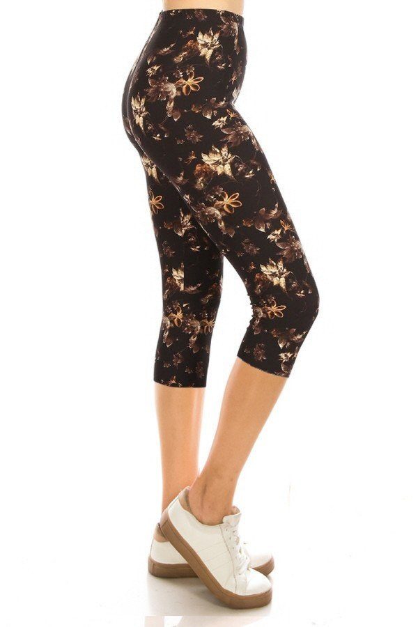 Printed, High Waisted, Capri Leggings With An Elasticized Waist Band - YuppyCollections