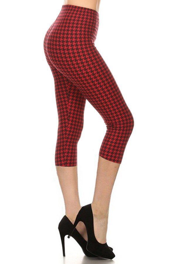 Printed, High Waisted, Capri Leggings With An Elasticized Waist Band - YuppyCollections