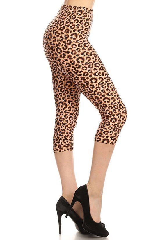 Leopard Printed, High Waisted Capri Leggings In A Fitted Style With An Elastic Waistband - YuppyCollections