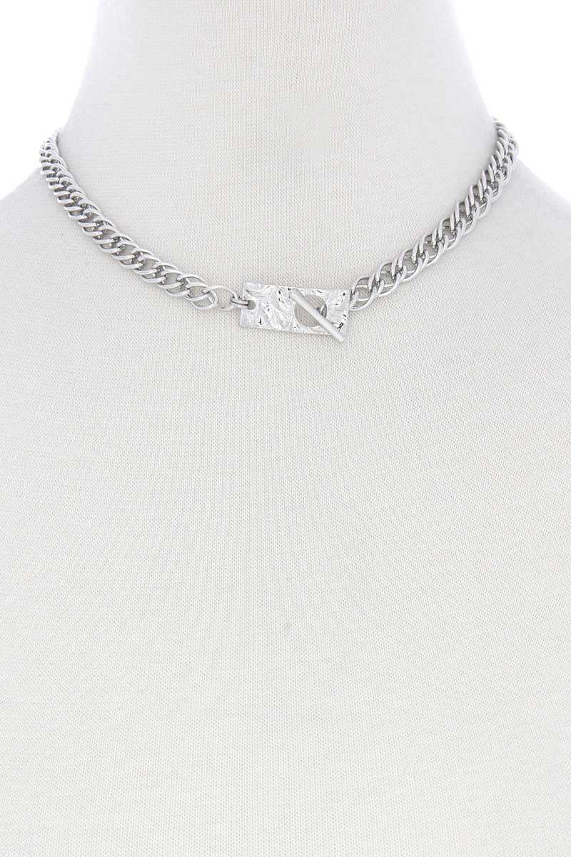 Hammered Rectangle Toggl Clasp Necklace - YuppyCollections