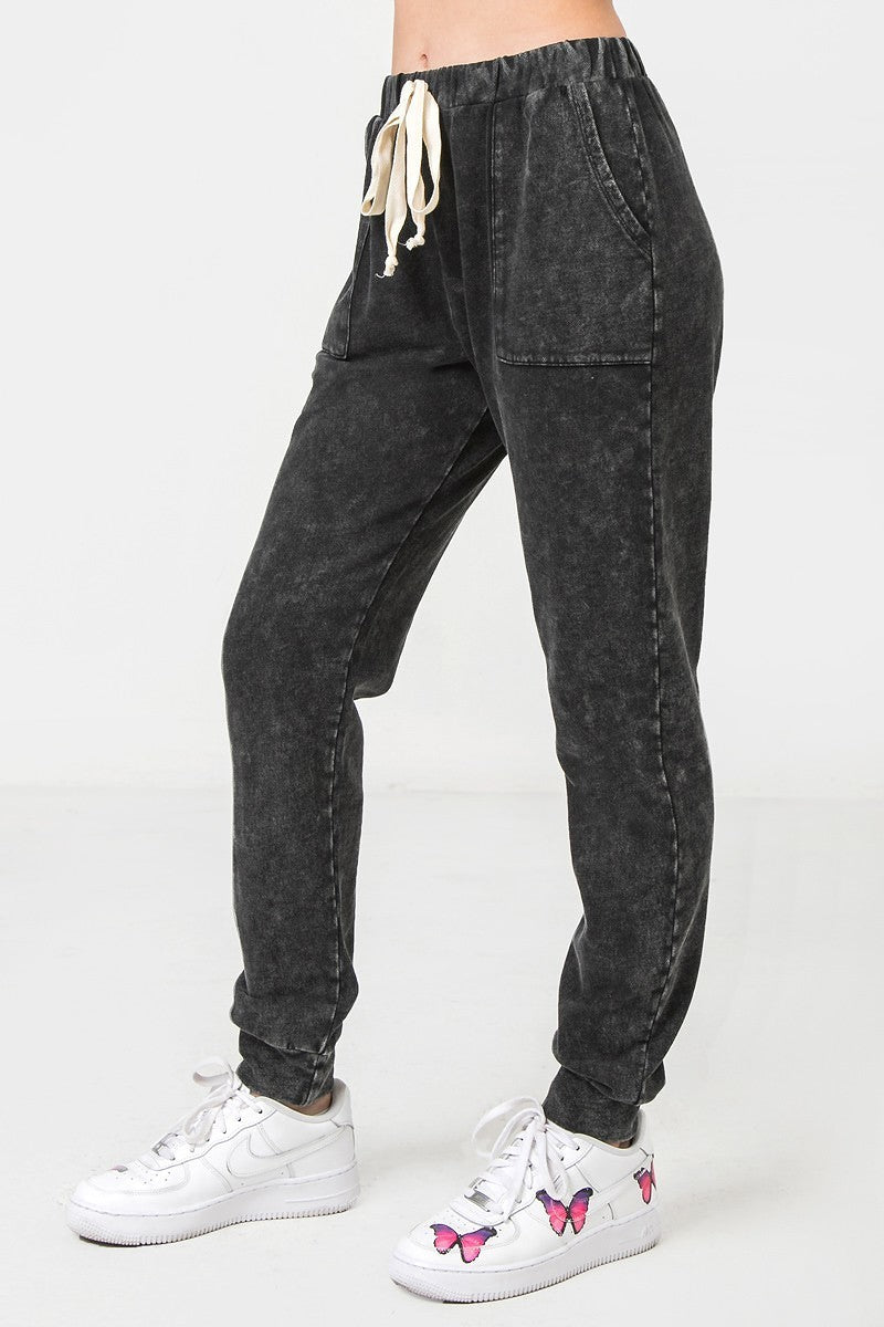 A Mineral Washed Sweatpants - YuppyCollections