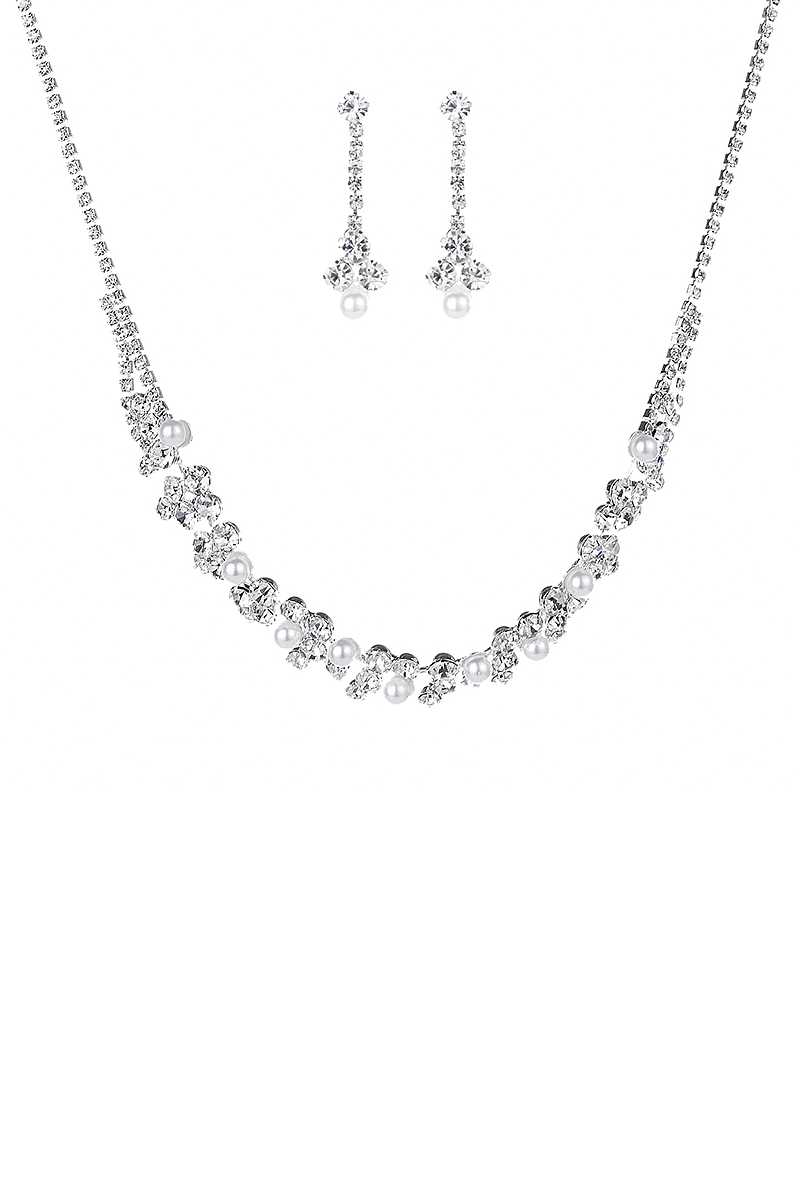 Rhinestone Crystal Pearl Necklace And Earring Set - YuppyCollections