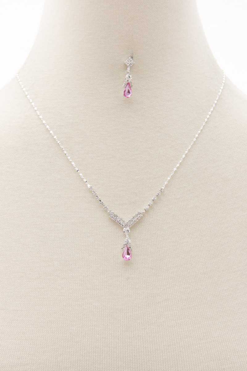 Dainty Crystal V Necklace - YuppyCollections