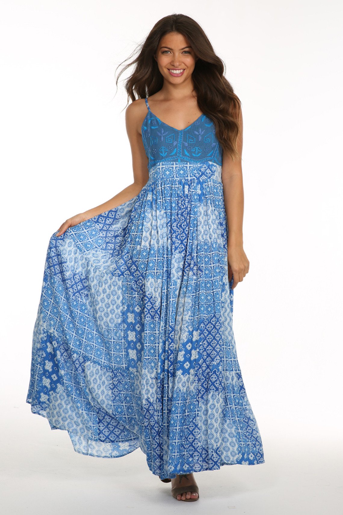 Coastal Kiss Maxi Dress - YuppyCollections