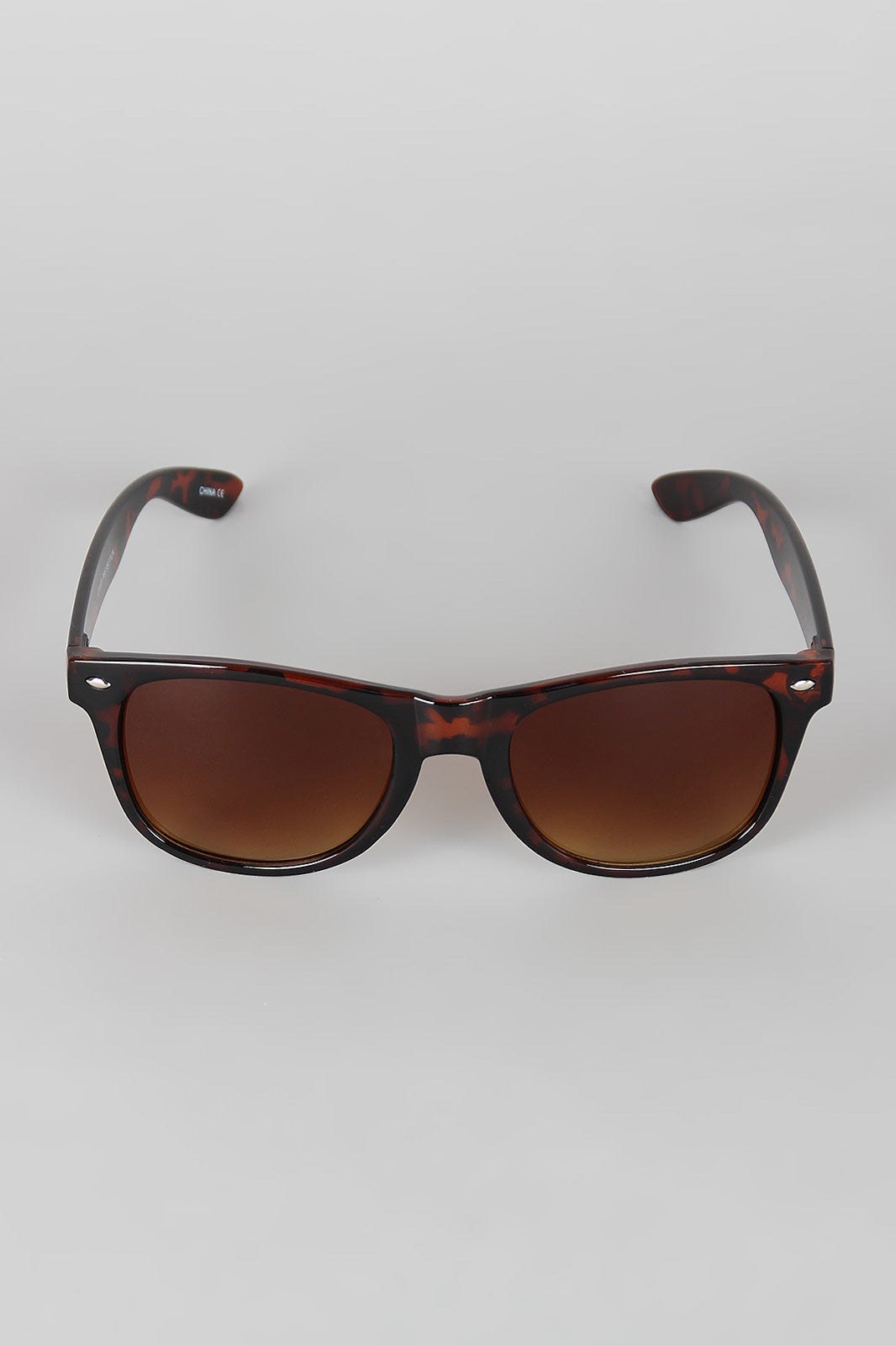 Classical Silhouette Sunglasses - YuppyCollections