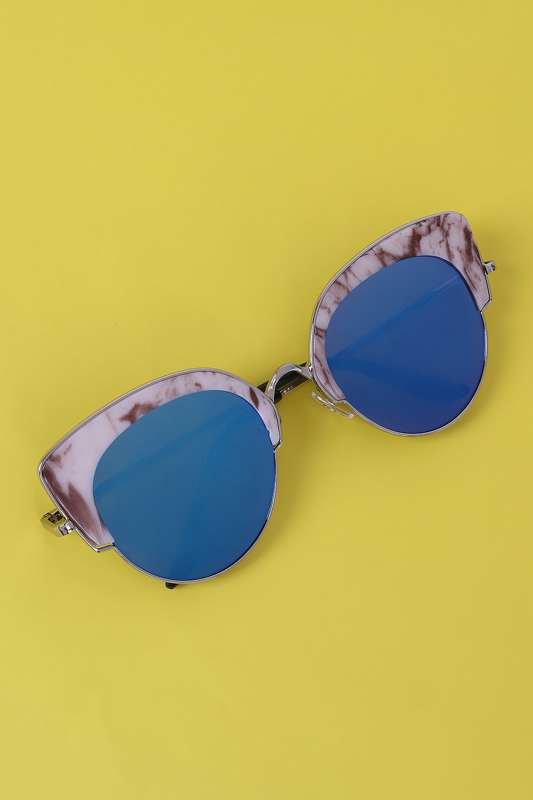 Marble Accent Plastic Frame Cat Eye Mirrored Sunglasses - YuppyCollections