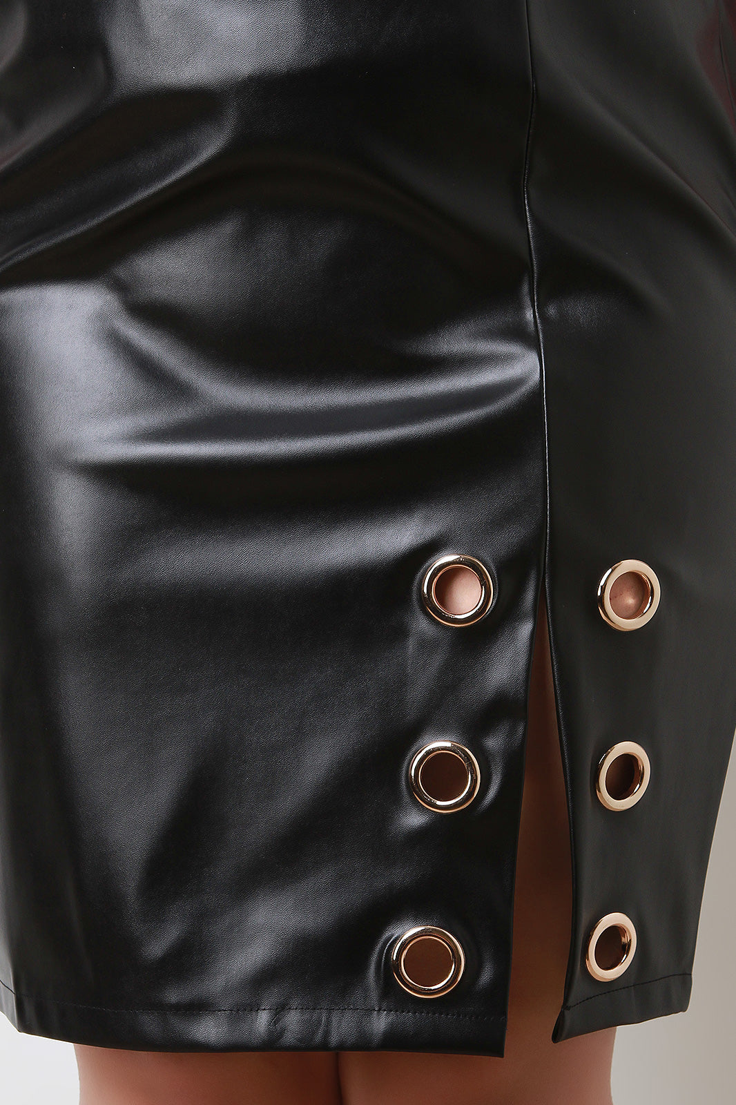 Grommet Rings Vegan Leather Skirt - YuppyCollections