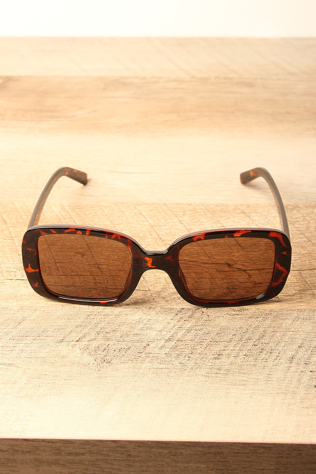 Retro Square Frame Sunglasses - YuppyCollections