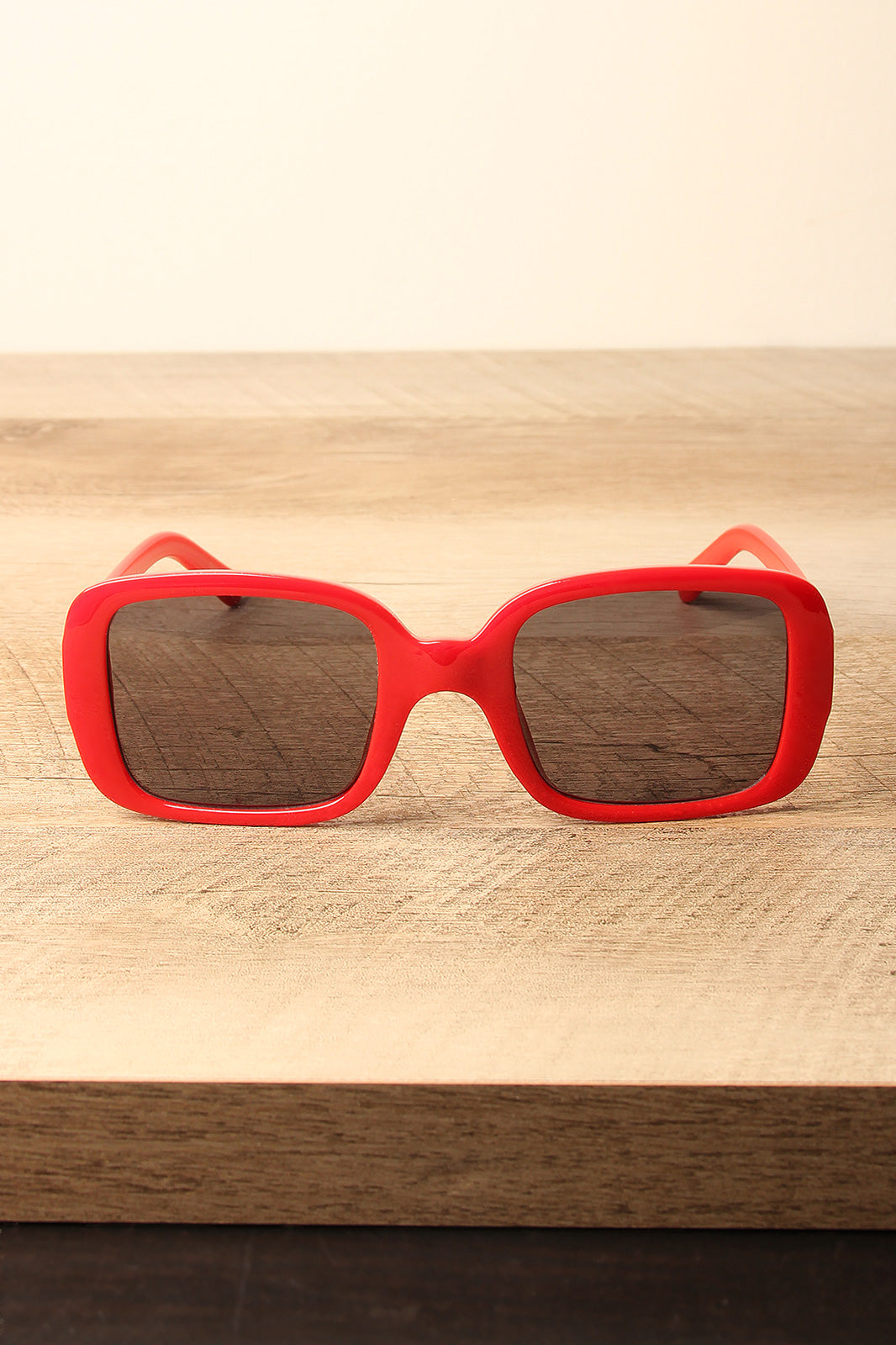 Retro Square Frame Sunglasses - YuppyCollections