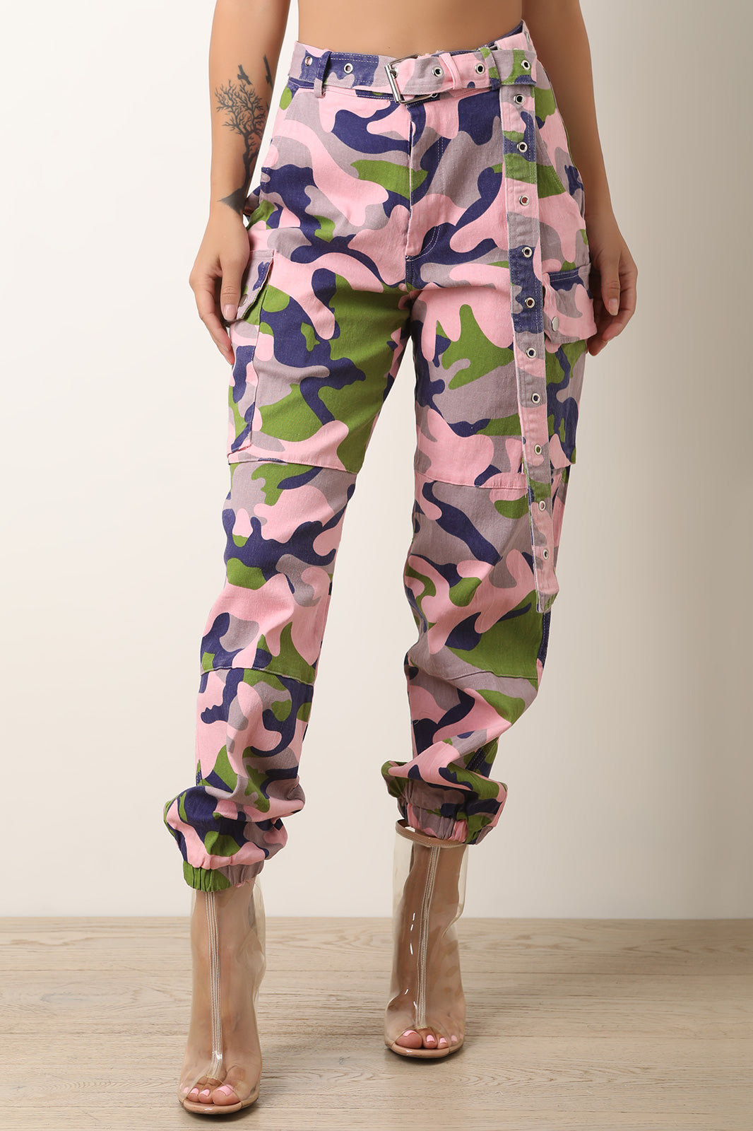 Camo Cargo Belted Jogger Pants - YuppyCollections