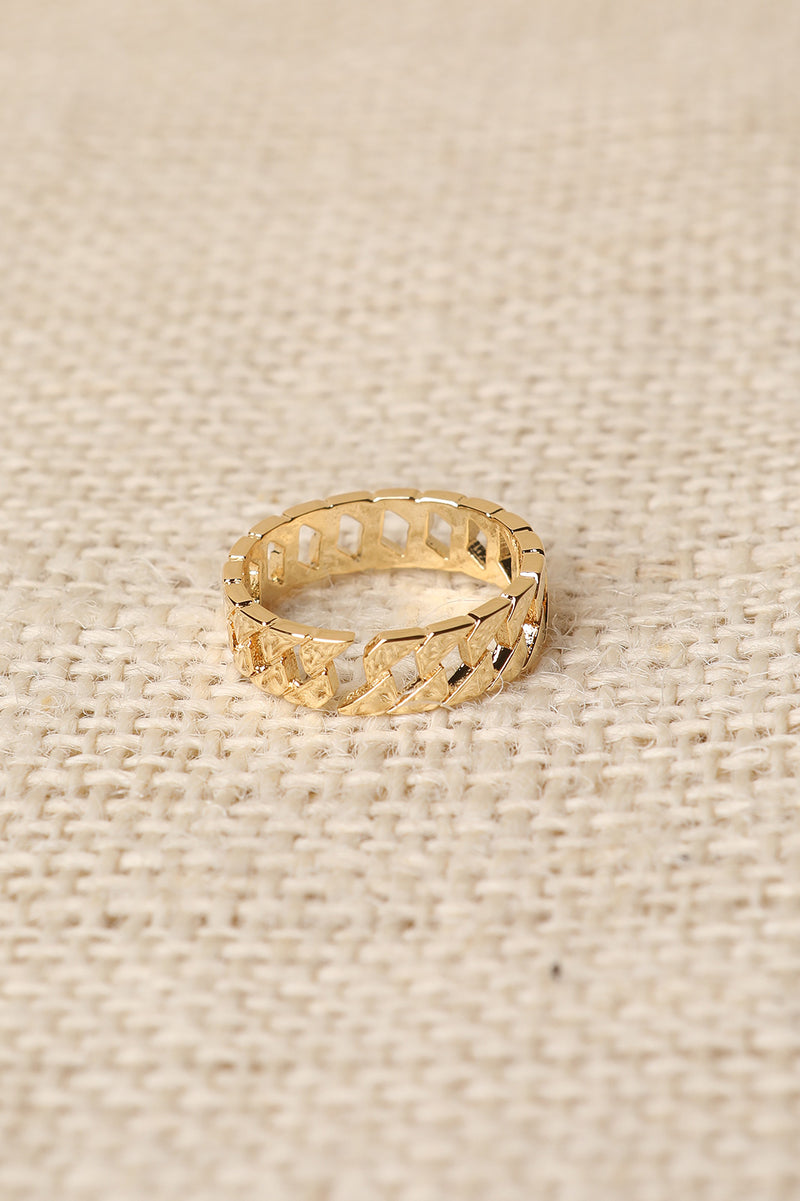 Linked Gold Ring - YuppyCollections