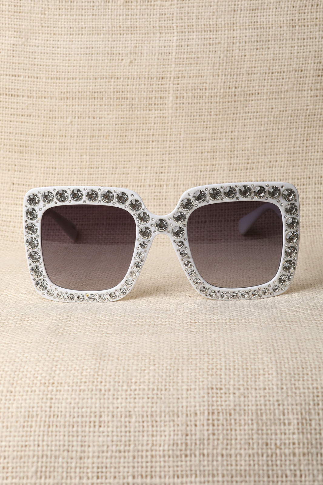 Rhinestone Trim Plastic Frame Oversized Sunglasses - YuppyCollections