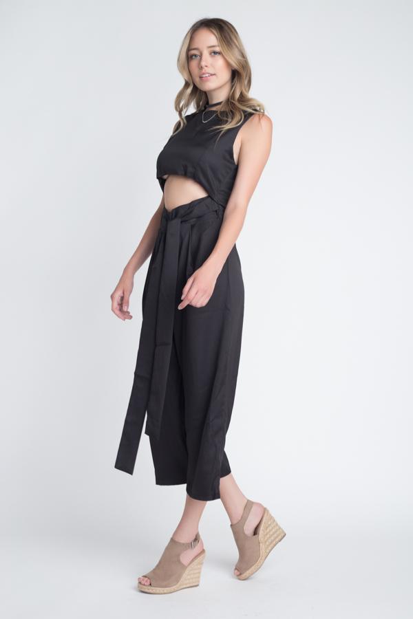 Women's Sleeveless Tie Jumpsuit with Slit - YuppyCollections