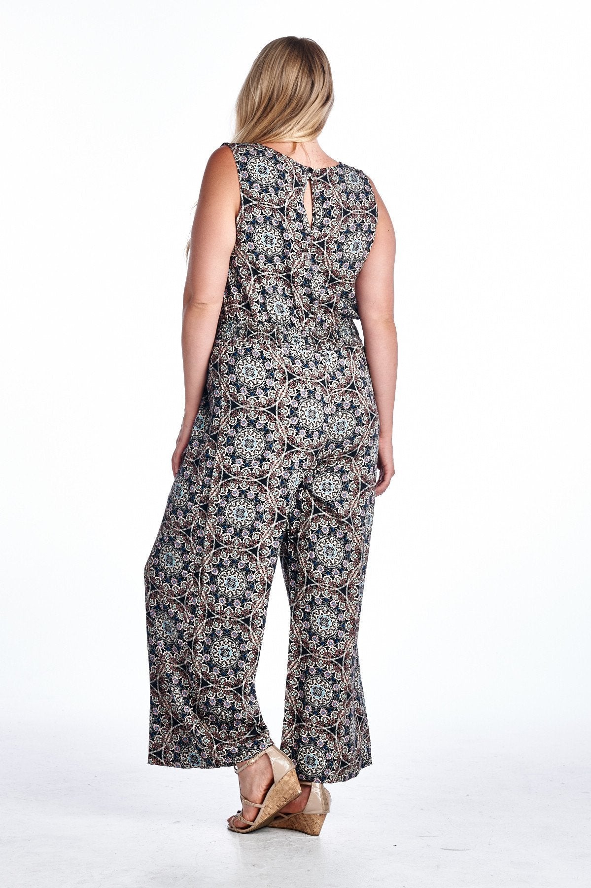 Women's Plus Size Medallion Print Sleeveless Jumpsuit - YuppyCollections