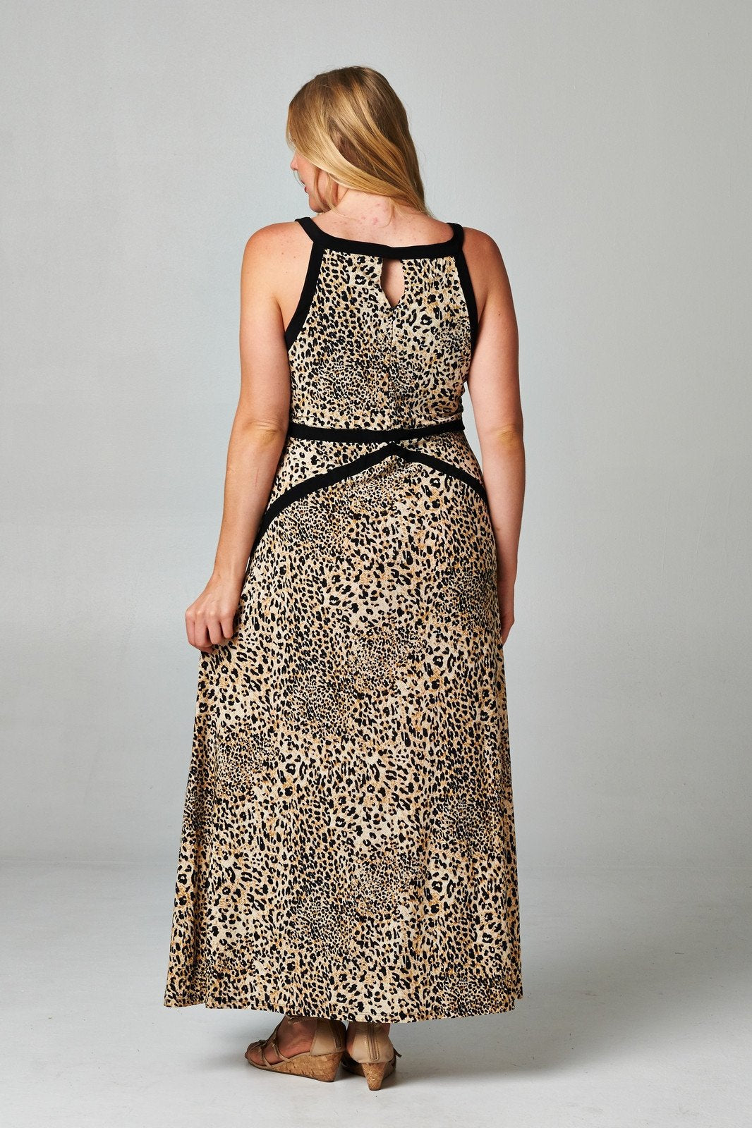 Women's Plus Size Leopard Print Maxi Dress - YuppyCollections