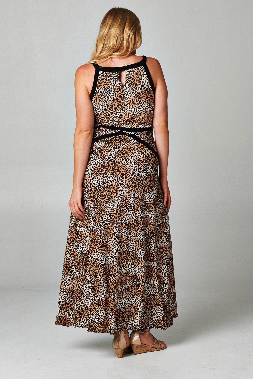 Women's Plus Size Leopard Print Maxi Dress - YuppyCollections