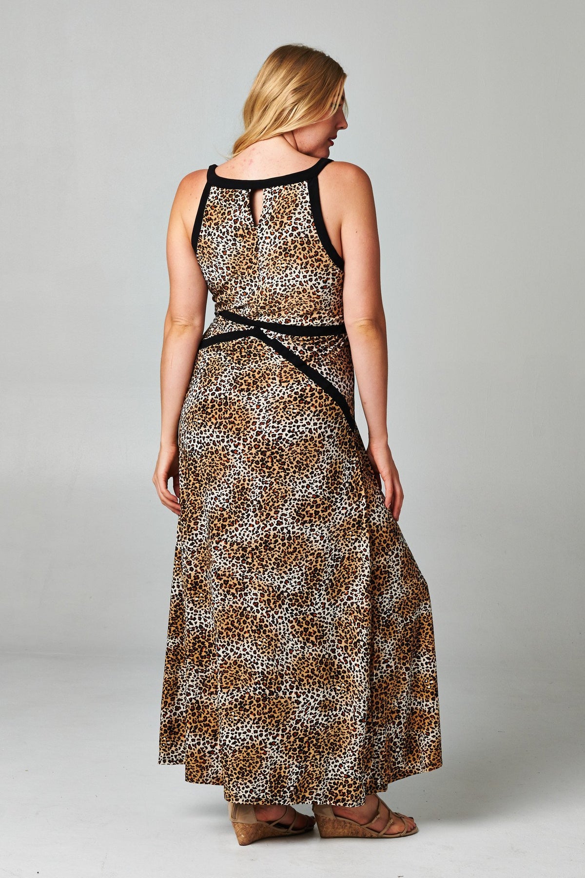 Women's Plus Size Leopard Print Maxi Dress - YuppyCollections