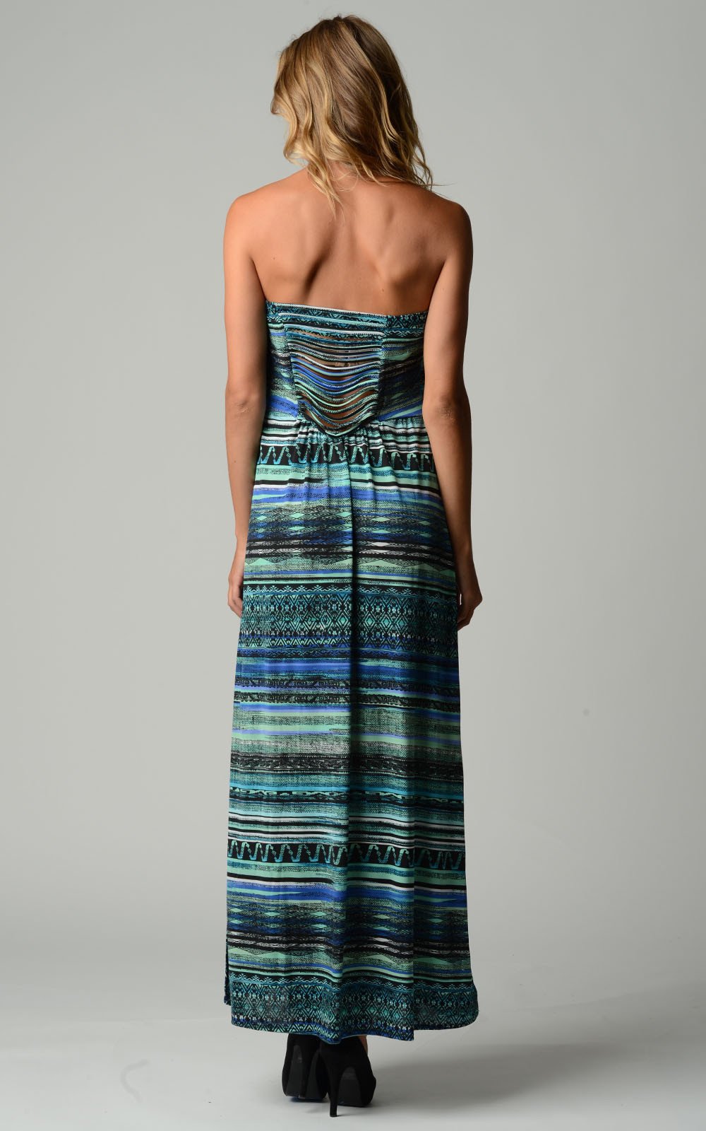 Women's Stripe Pattern Strapless Maxi Dress - YuppyCollections