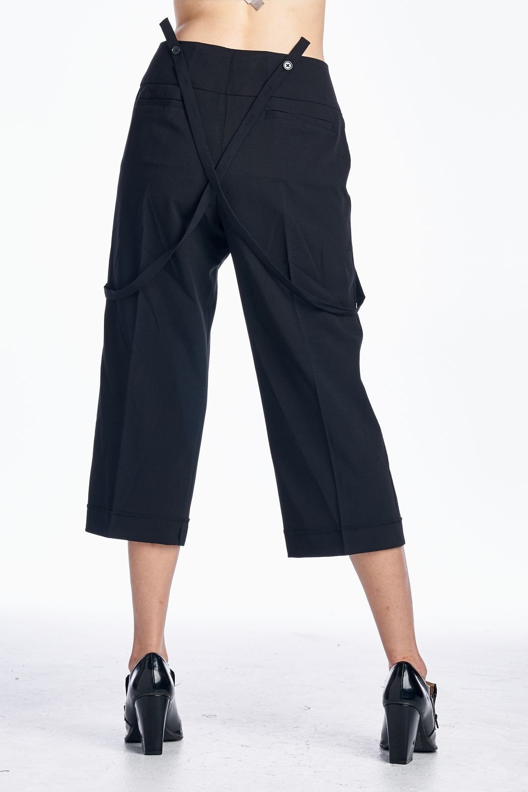 Women's Crop Pants with Suspender Straps - YuppyCollections