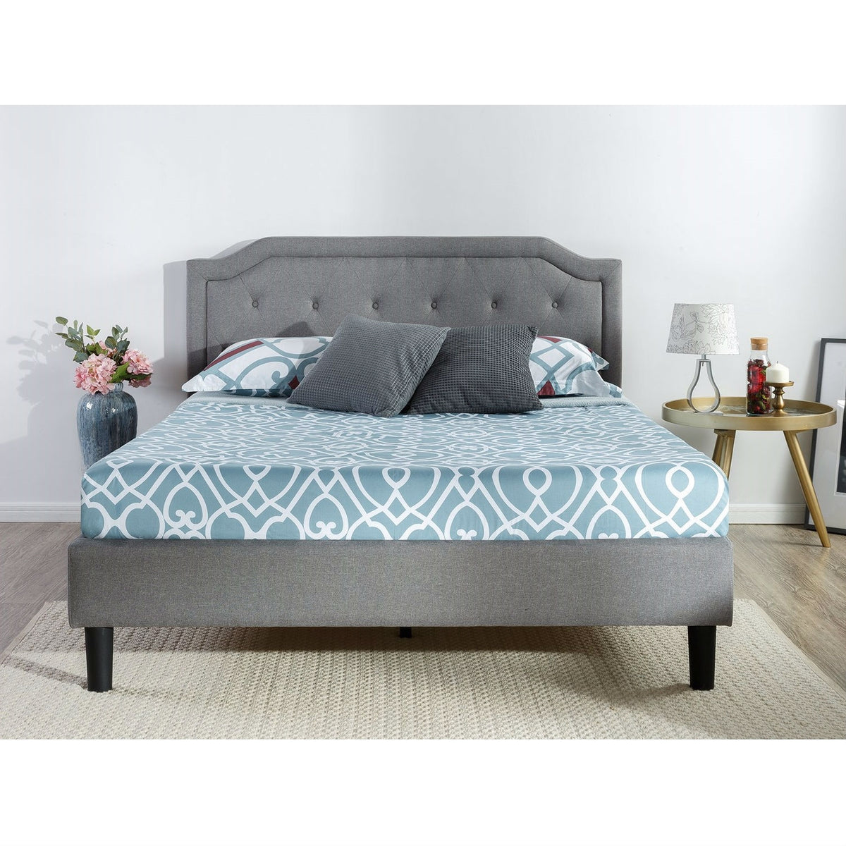 King size Grey Upholstered Platform Bed with Classic Button Tufted Headboard