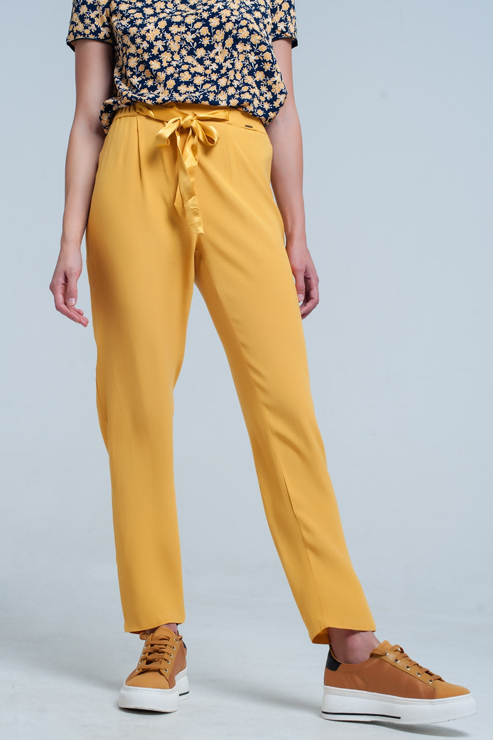 Mustard slim fit pants with satin belt - YuppyCollections