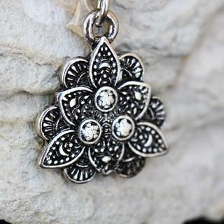 316L Stainless Steel Jeweled Vintage Lotus Dangle Navel Ring - YuppyCollections