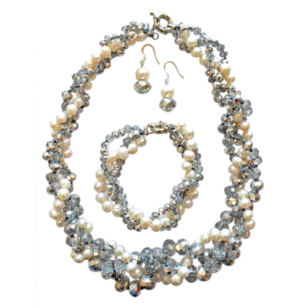 Kristin Pearl and Crystal Necklace - YuppyCollections