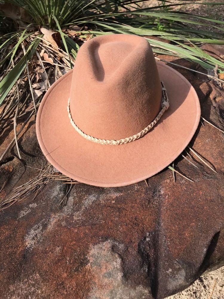 "The Westlake" Hat in Sunset Burnt Orange - YuppyCollections