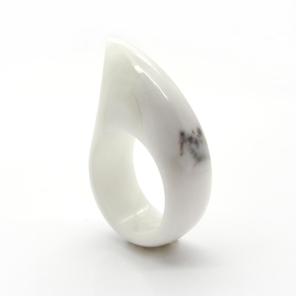 Shark Ring - White Fossil stone - YuppyCollections