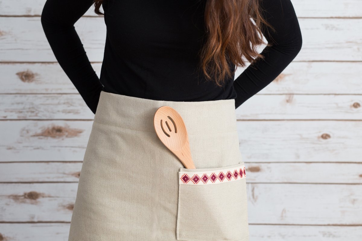 The Cream Tatreez Apron - YuppyCollections