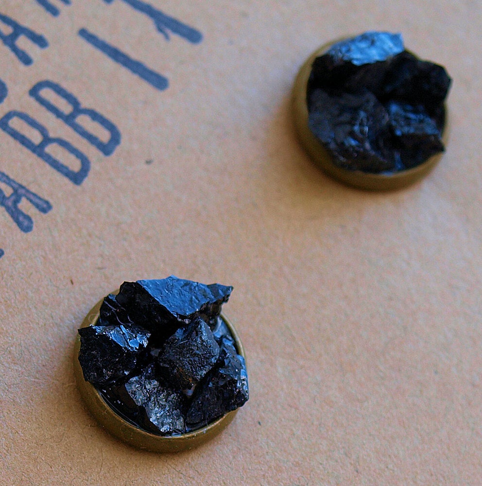 Black Tourmaline Cluster Stud Earrings, Raw Black Tourmaline Earrings - YuppyCollections