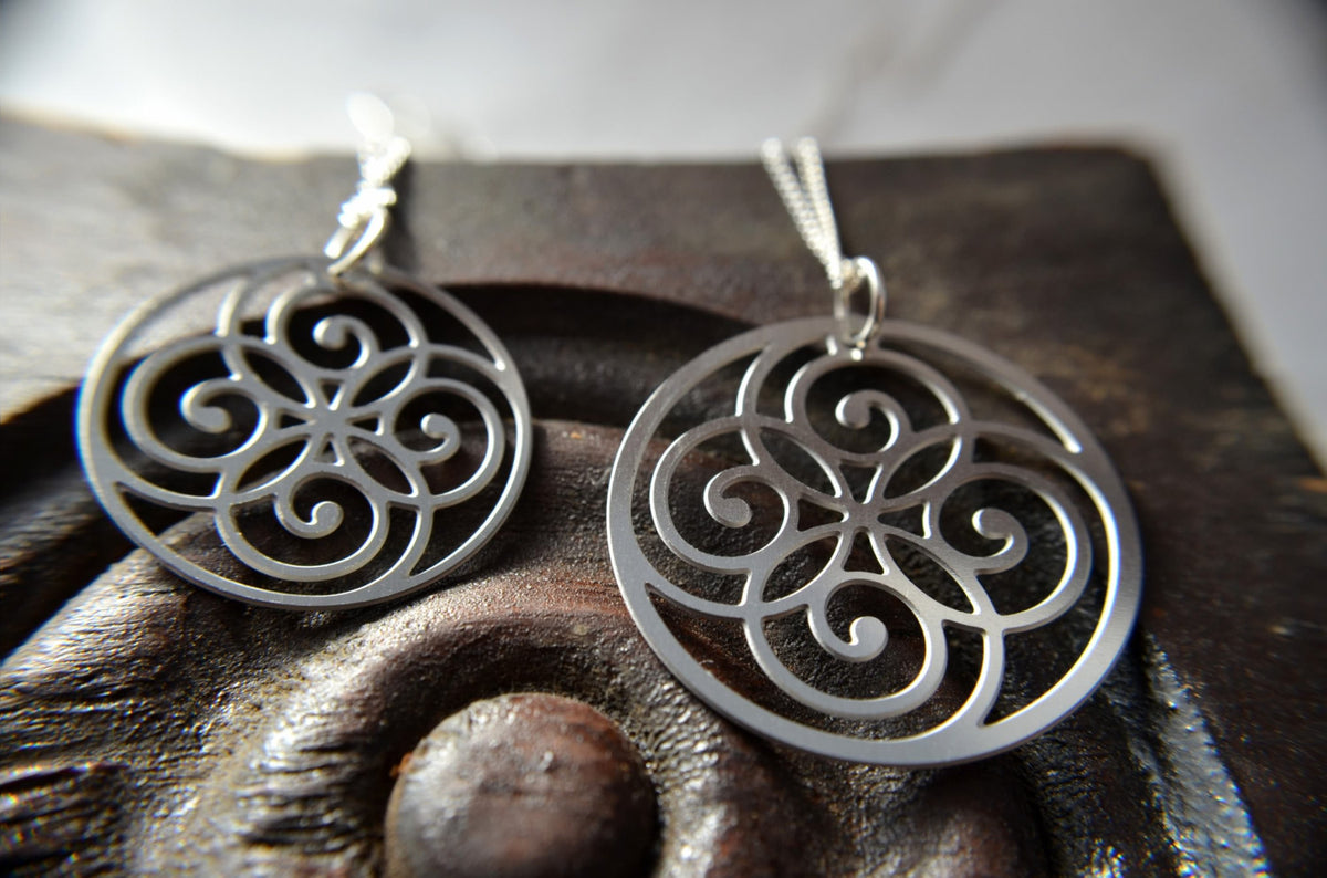 Spiral Circle Pendant & Earrings in Stainless Steel - YuppyCollections